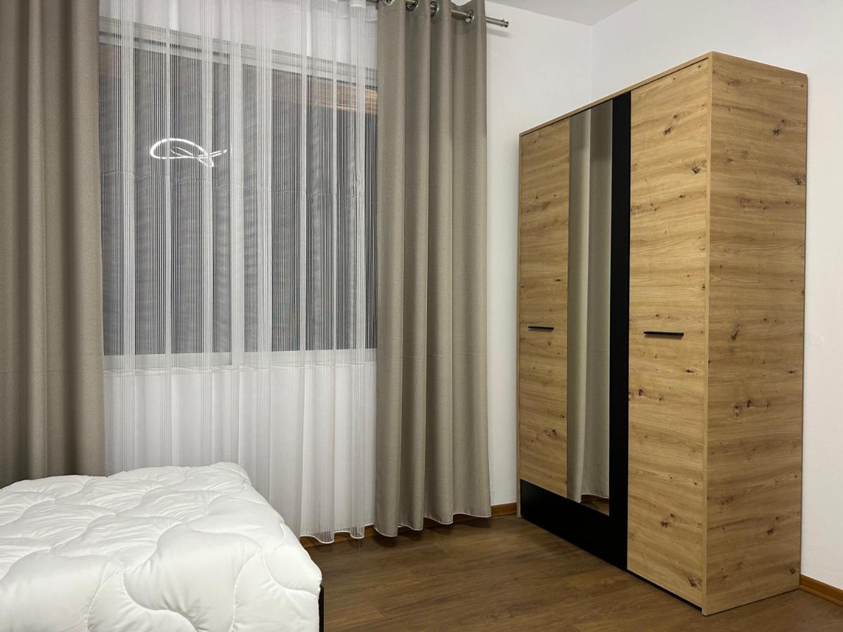 E&E Home Sweet Home Тирана Экстерьер фото